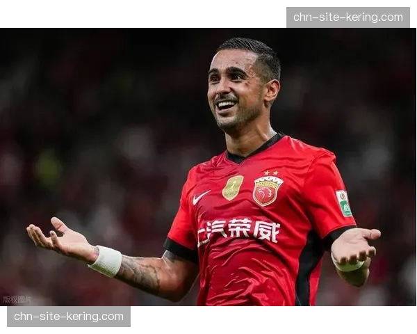 维塔尔四度成功过人 海港新核展现组织核心潜质